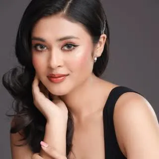Shreetika Shrestha, creator on Reffero